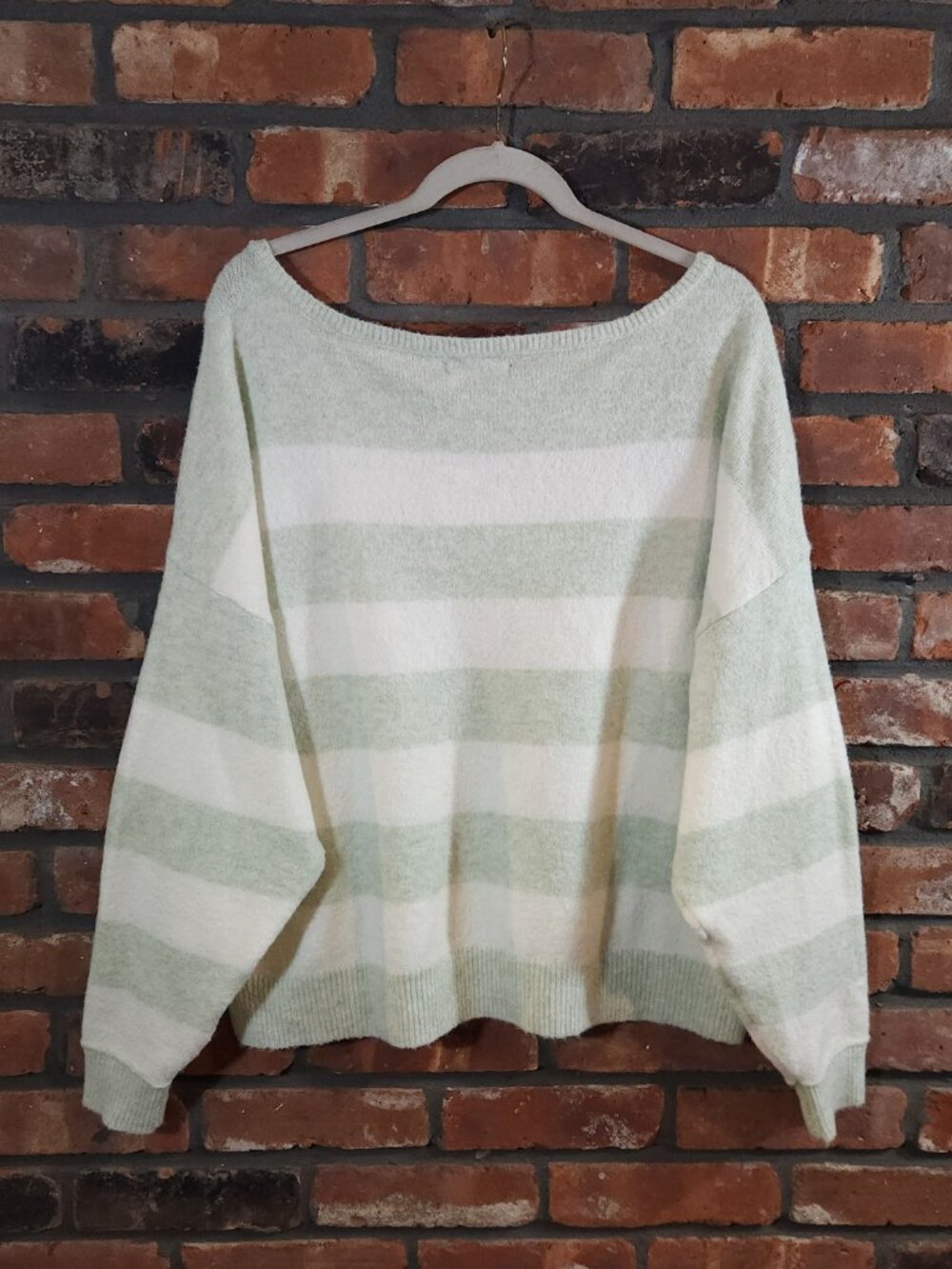 American Eagle Seriously Soft Striped Off-shoulder Sweater Cozy Women's L NWT - Picture 6 of 8